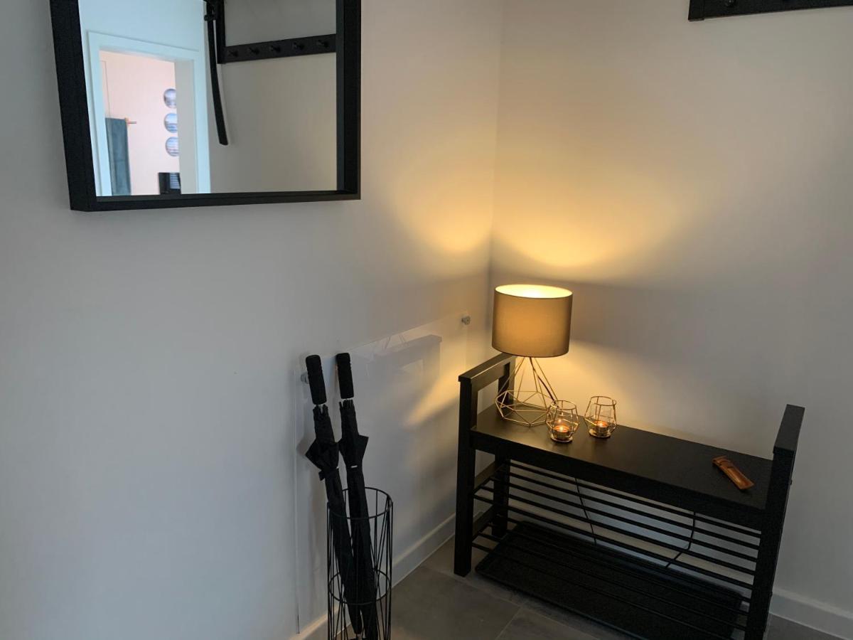 Ferienwohnung Gartenstadt เฟลนส์บวร์ก ภายนอก รูปภาพ