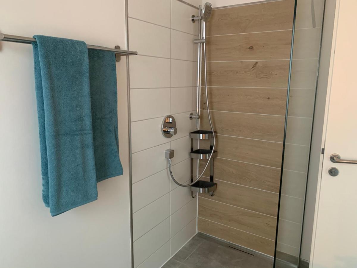 Ferienwohnung Gartenstadt เฟลนส์บวร์ก ภายนอก รูปภาพ